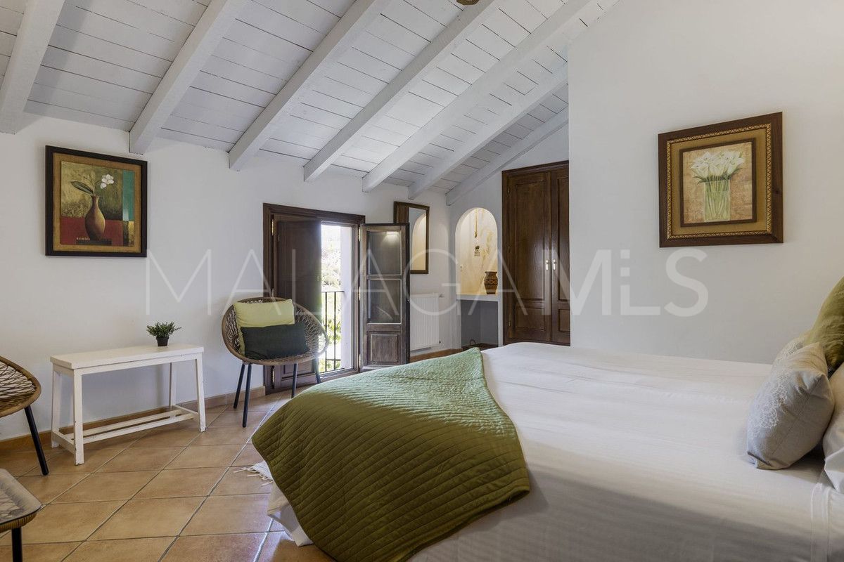 Villa for sale in Cortes de la Frontera