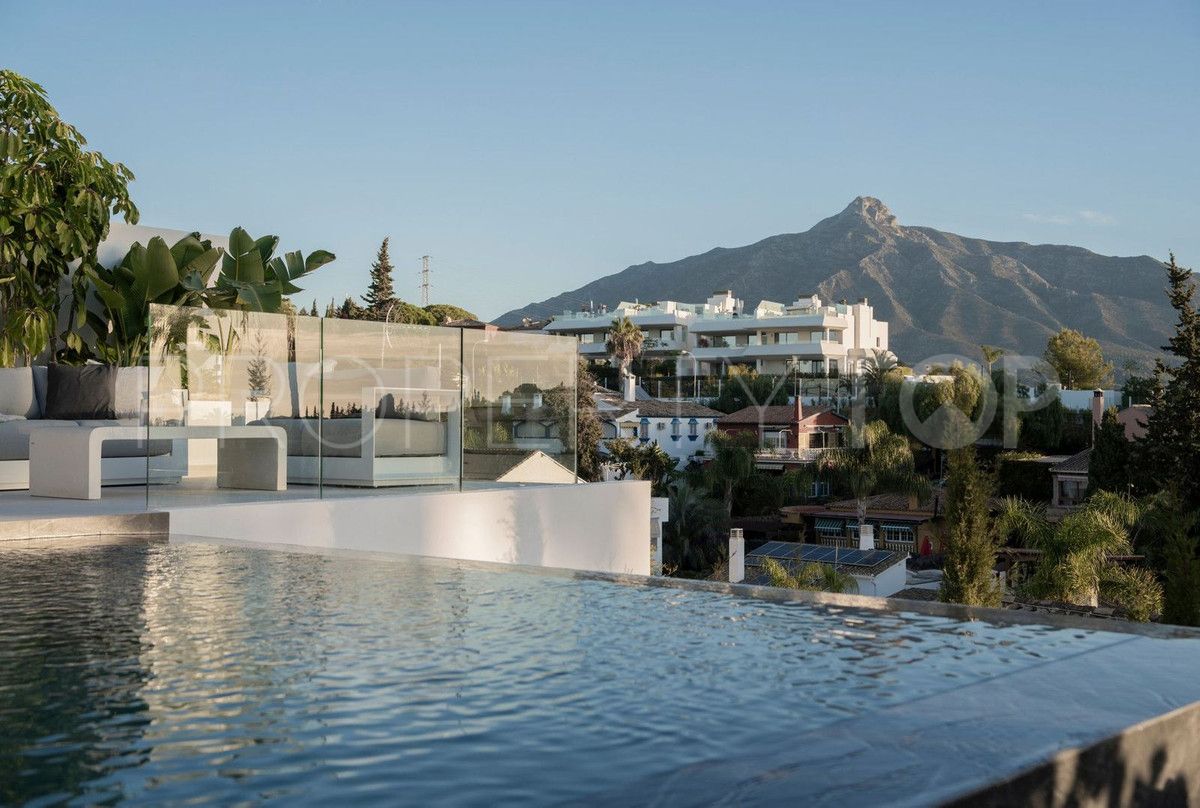 Comprar villa en Marbella Ciudad