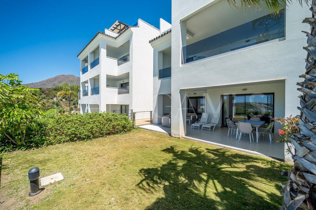 Erdgeschosswohnung for sale in Estepona