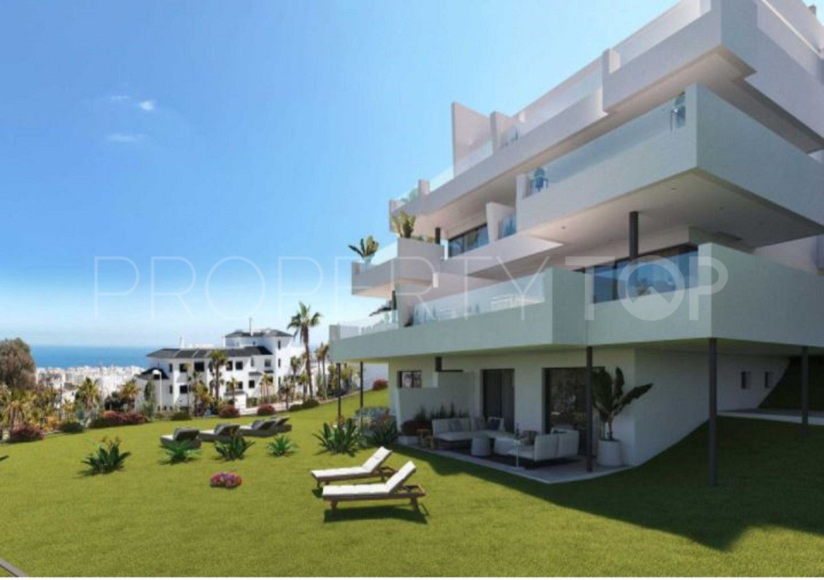 2 bedrooms ground floor apartment in Estepona for sale