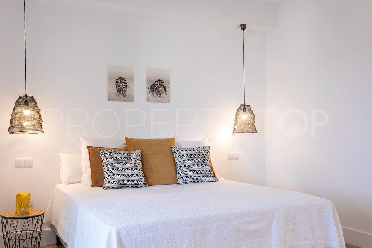 Nueva Andalucia penthouse for sale