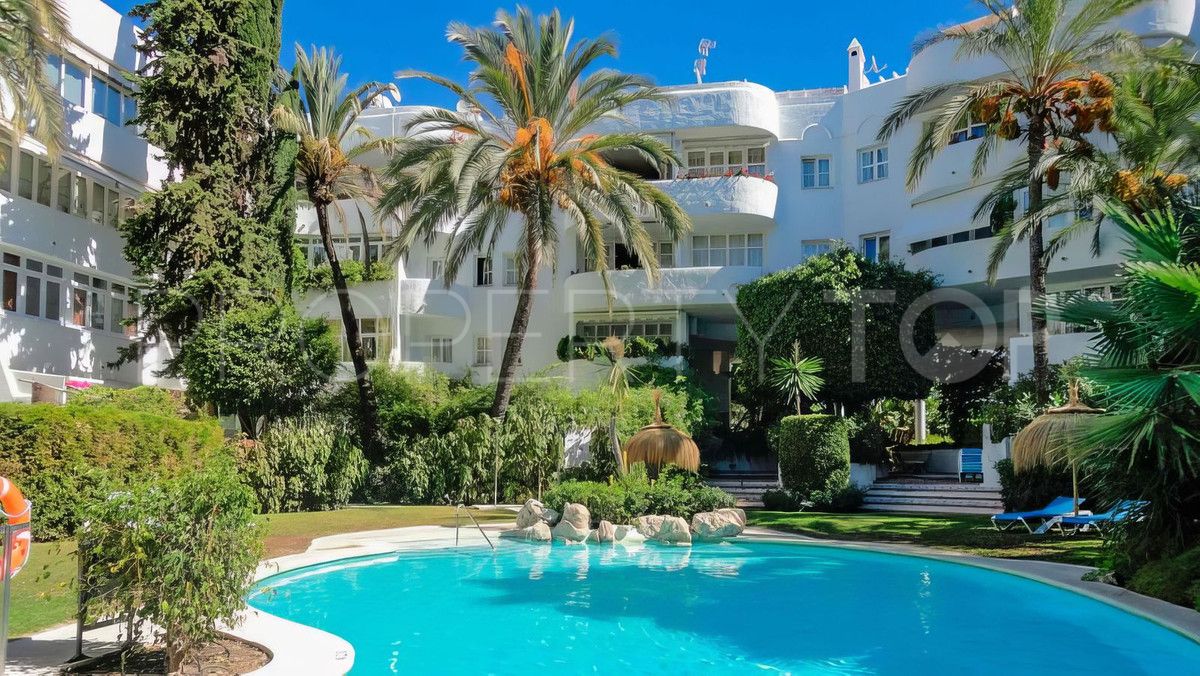 2 bedrooms Marbella Golden Mile ground floor apartment for sale