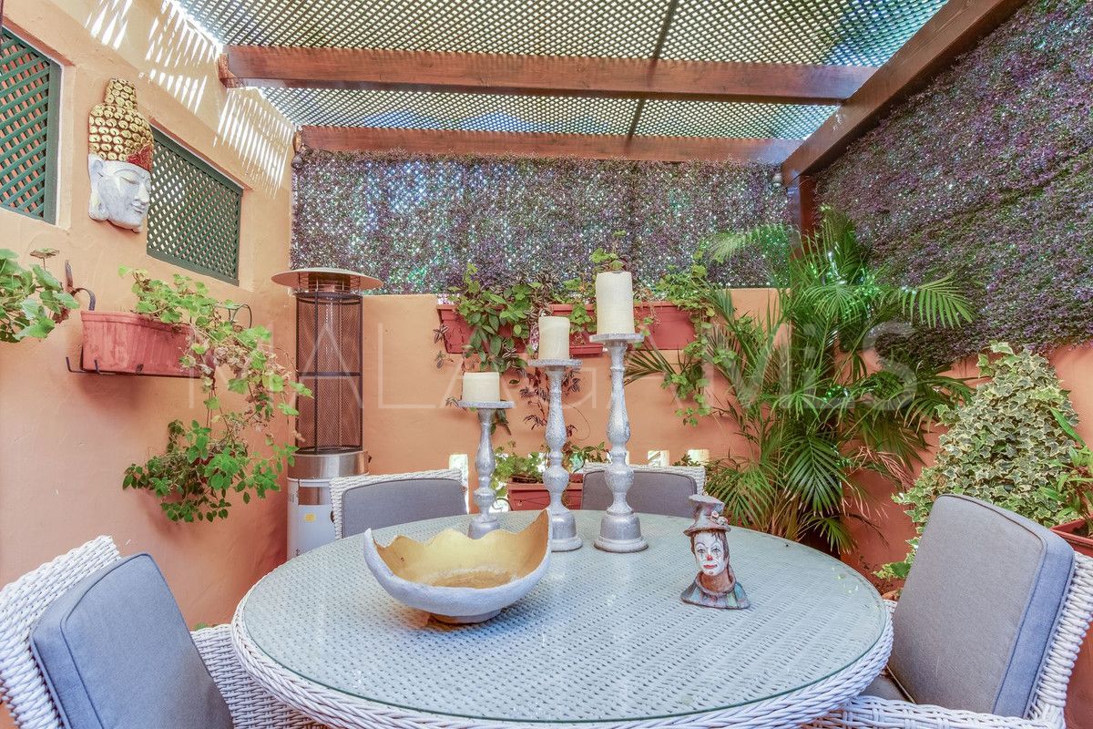 For sale La Duquesa 2 bedrooms penthouse