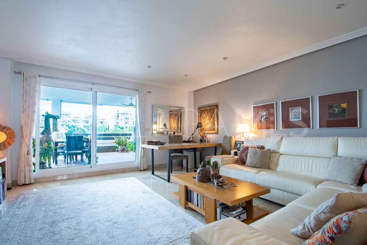 Wohnung for sale in Estepona