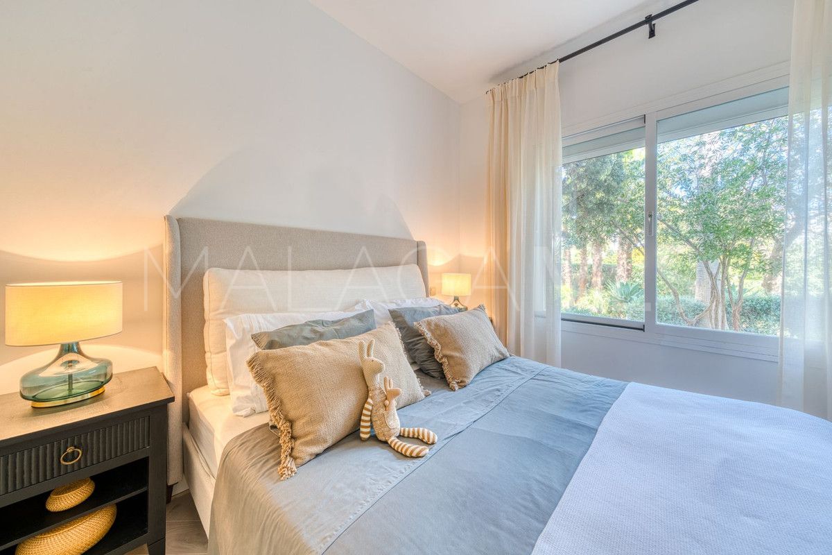 Erdgeschosswohnung for sale in Estepona