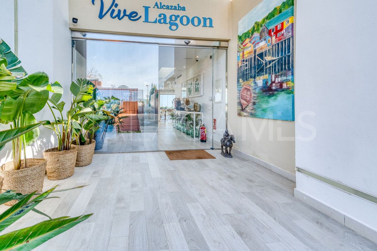 Erdgeschosswohnung for sale in Estepona