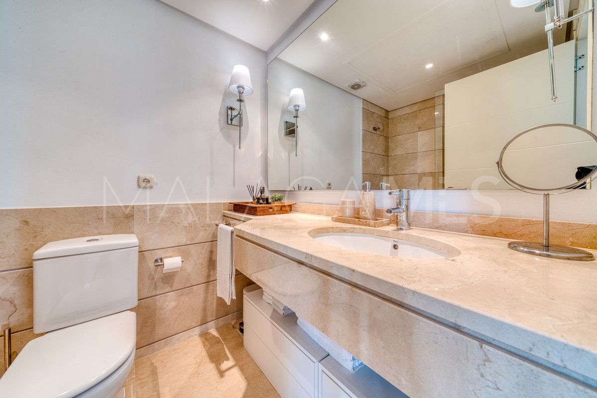 Erdgeschosswohnung for sale in Estepona