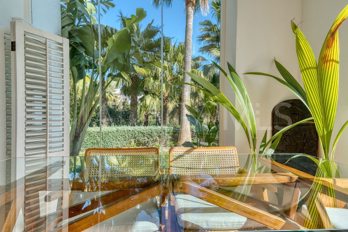 Erdgeschosswohnung for sale in Estepona