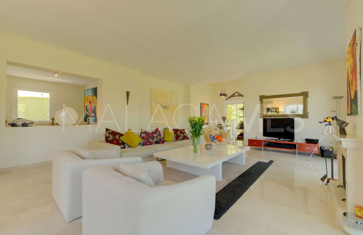 Villa for sale in La Cala Golf Resort