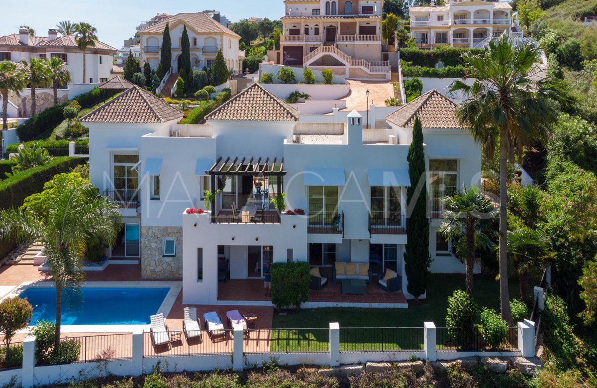 Villa for sale in La Cala Golf Resort