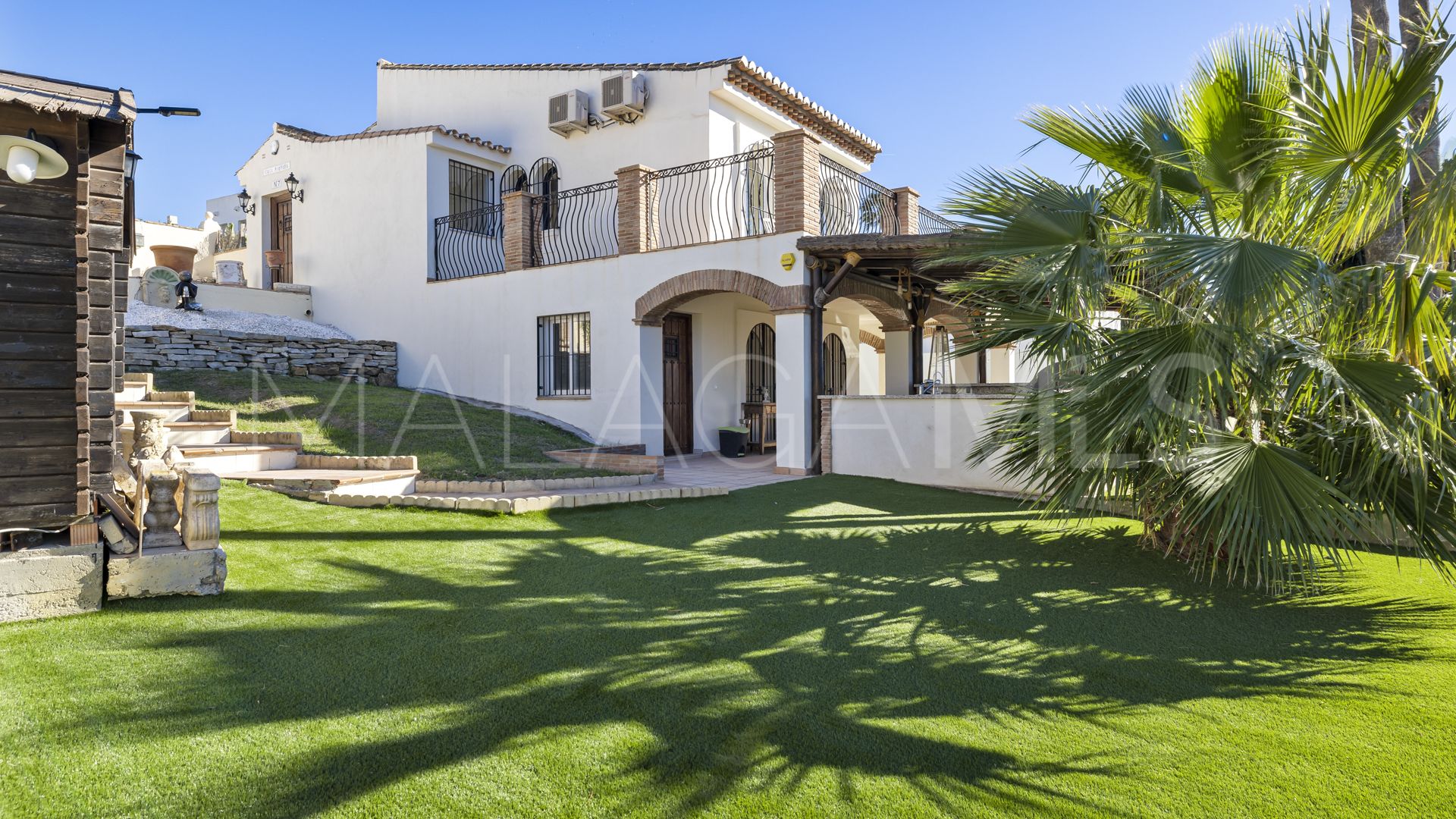 Villa for sale in Valle Romano