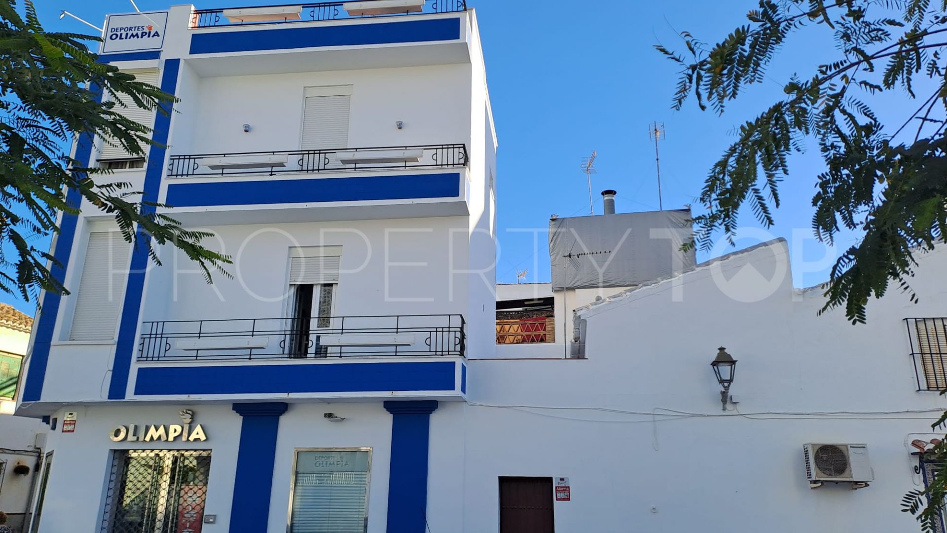 Edificio singular en venta en Estepona