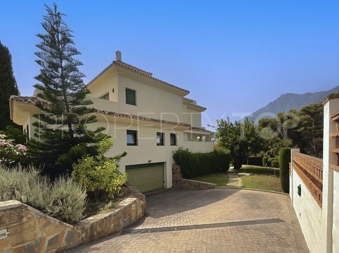 San Miguel 6 bedrooms house for sale