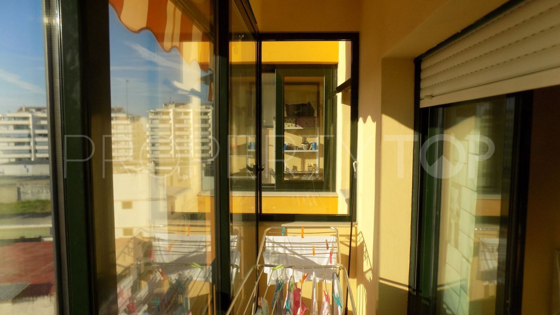 Comprar piso en San Pedro de Alcantara de 2 dormitorios
