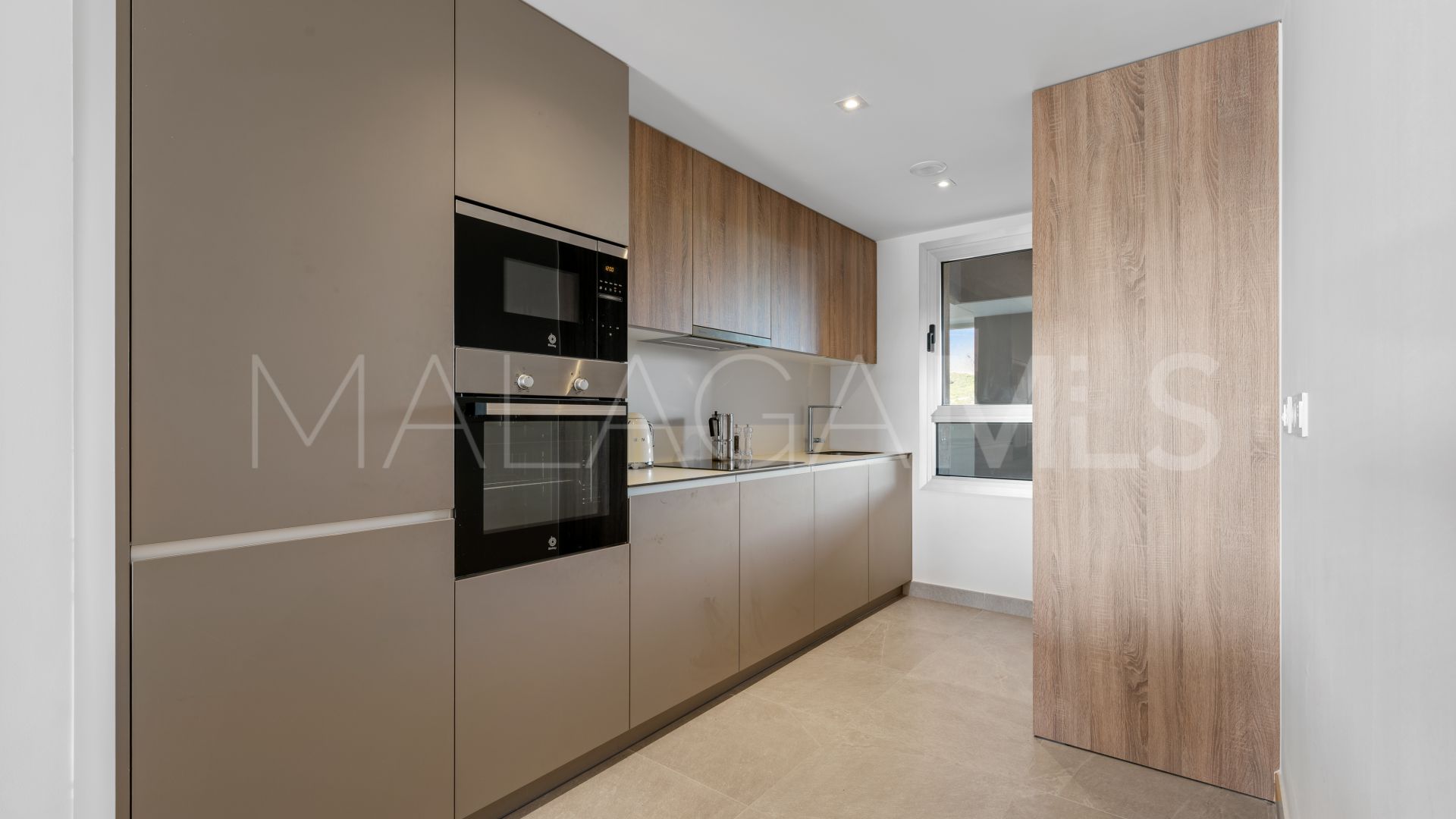 Erdgeschosswohnung for sale in Estepona Golf