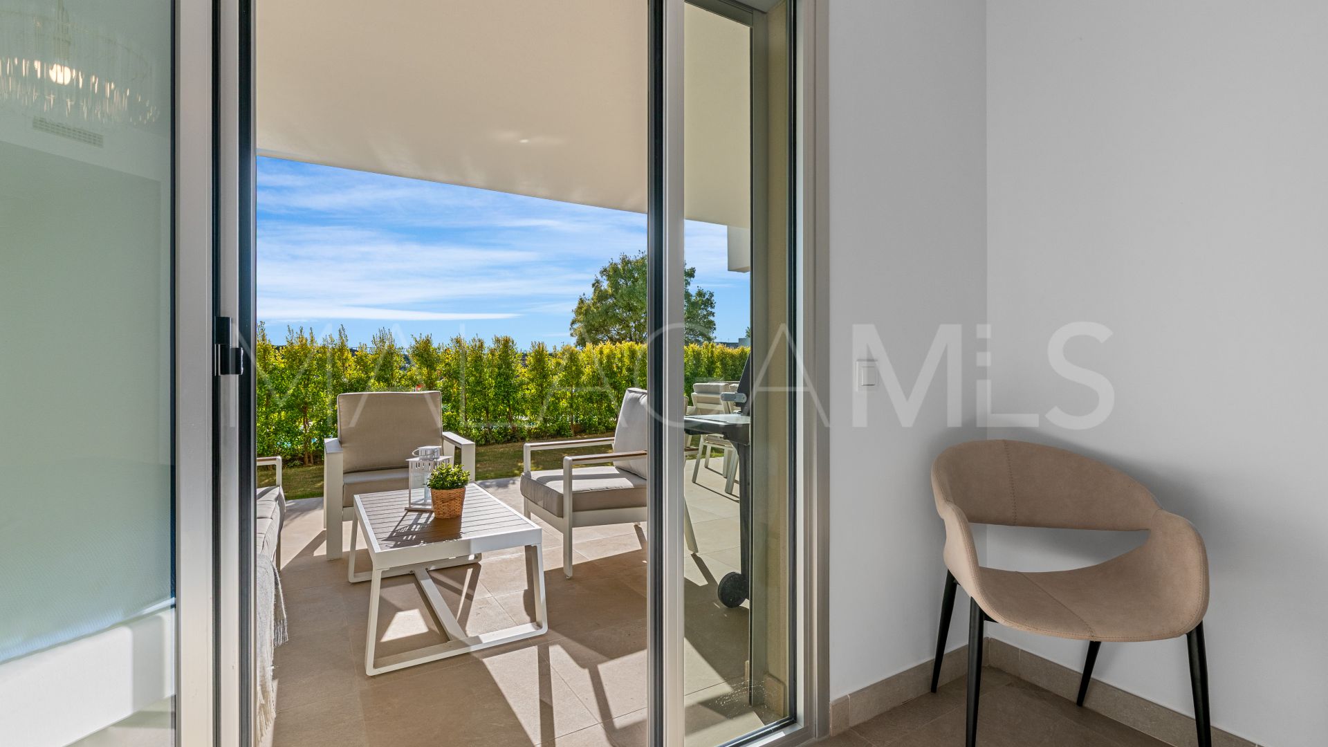 Erdgeschosswohnung for sale in Estepona Golf