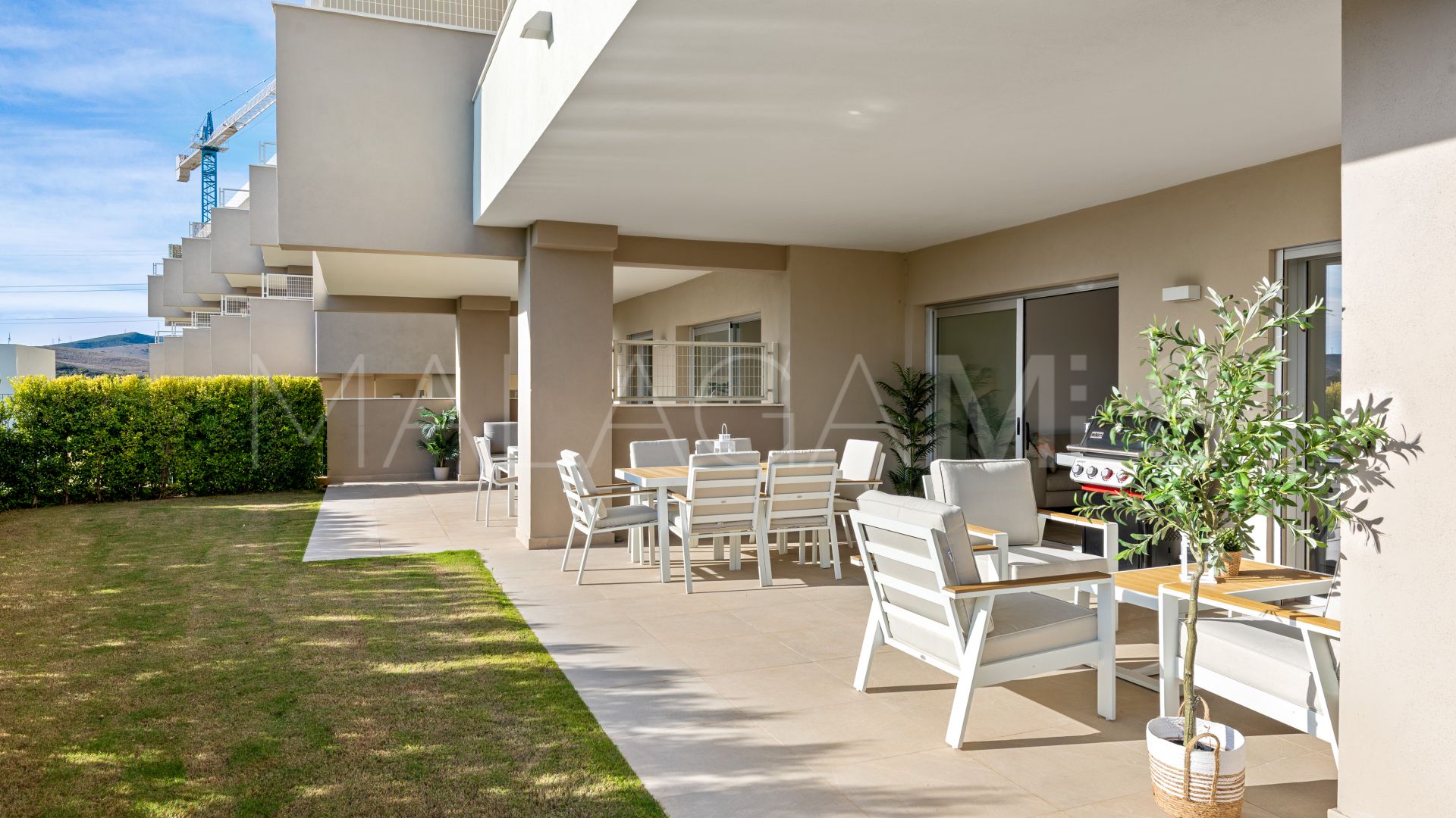 Erdgeschosswohnung for sale in Estepona Golf