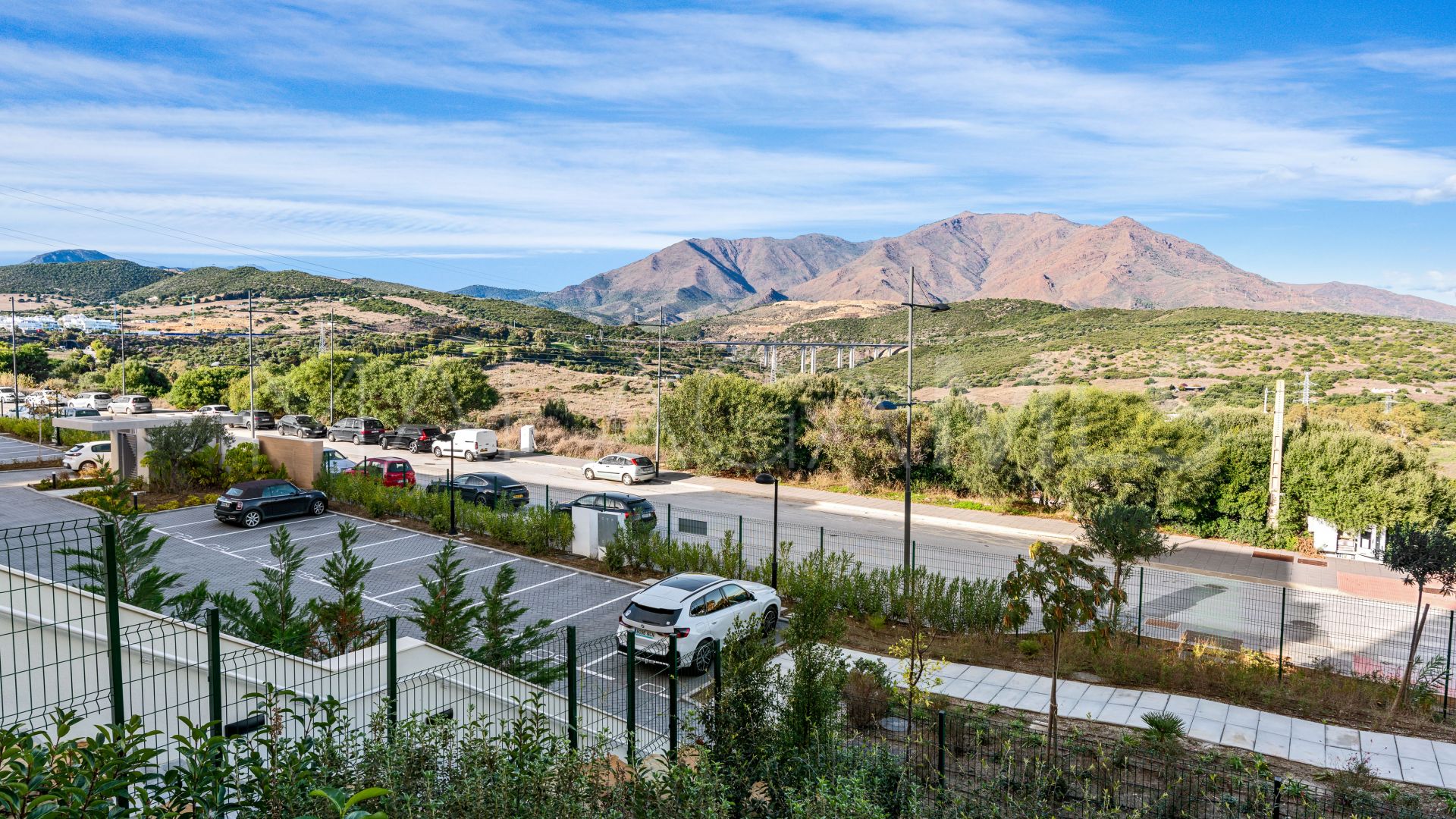 Erdgeschosswohnung for sale in Estepona Golf