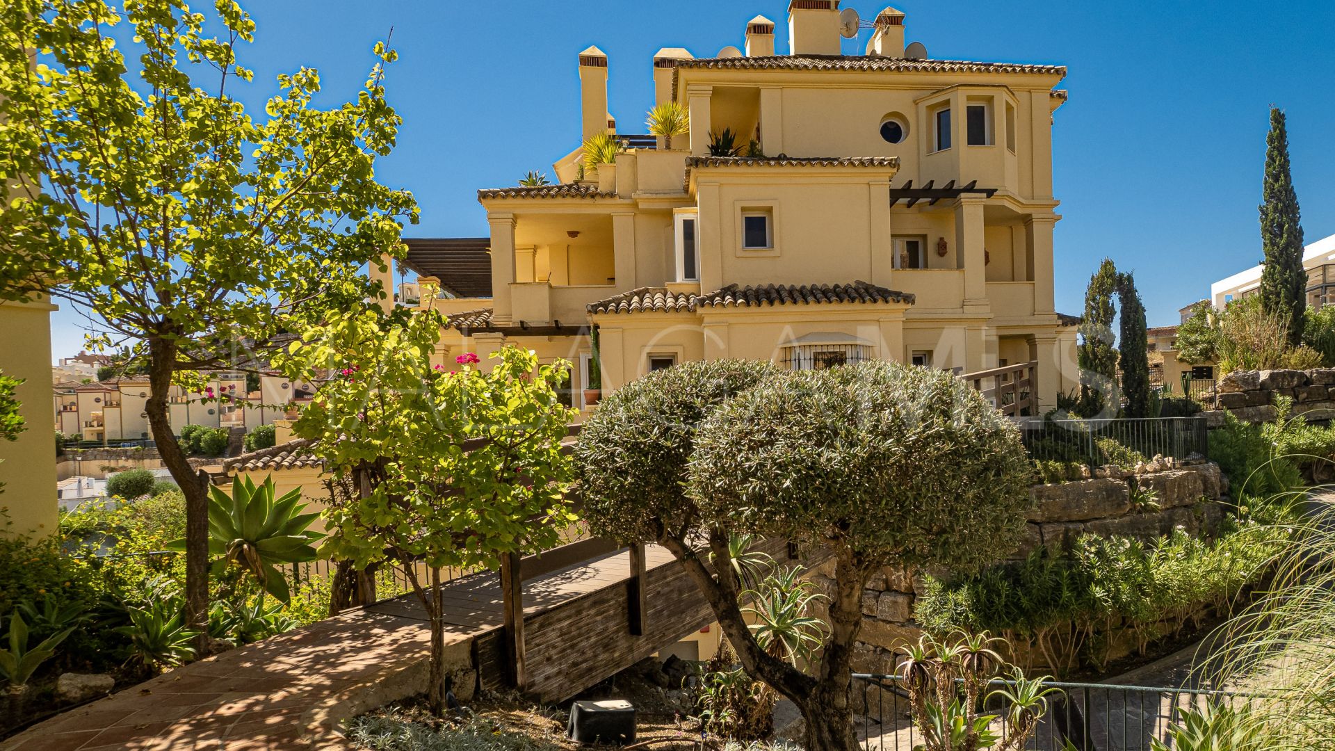 3 bedrooms penthouse in Majestic for sale