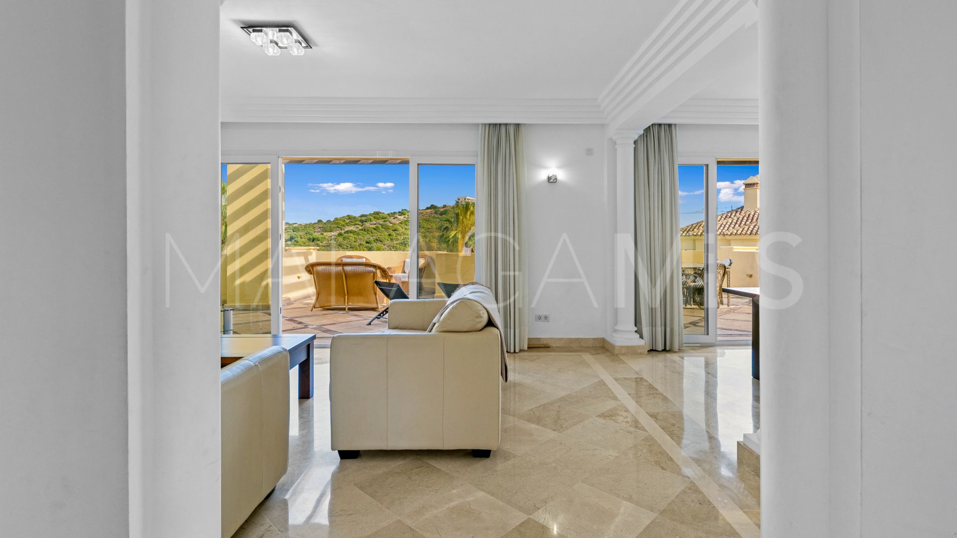 3 bedrooms penthouse in Majestic for sale