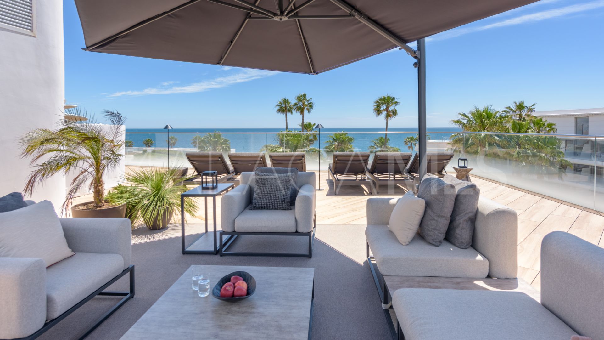 Takvåning for sale in The Edge