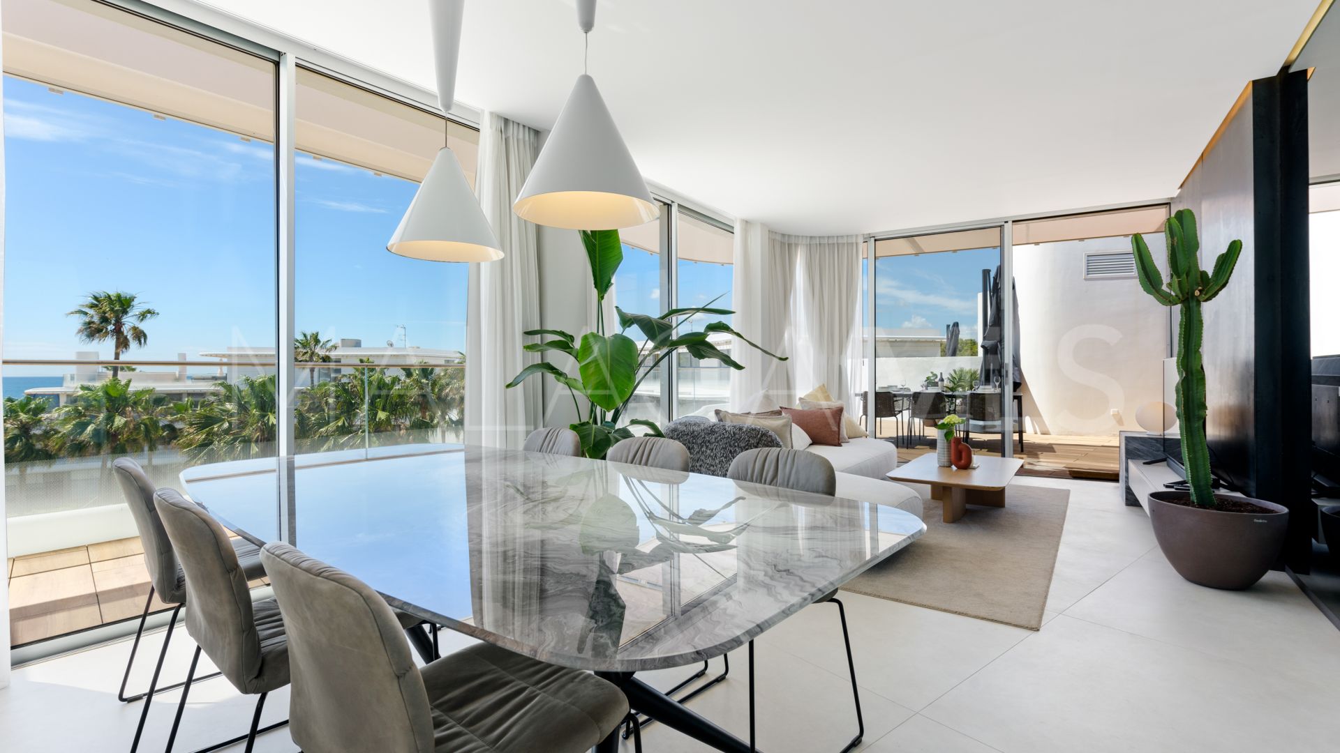 Takvåning for sale in The Edge