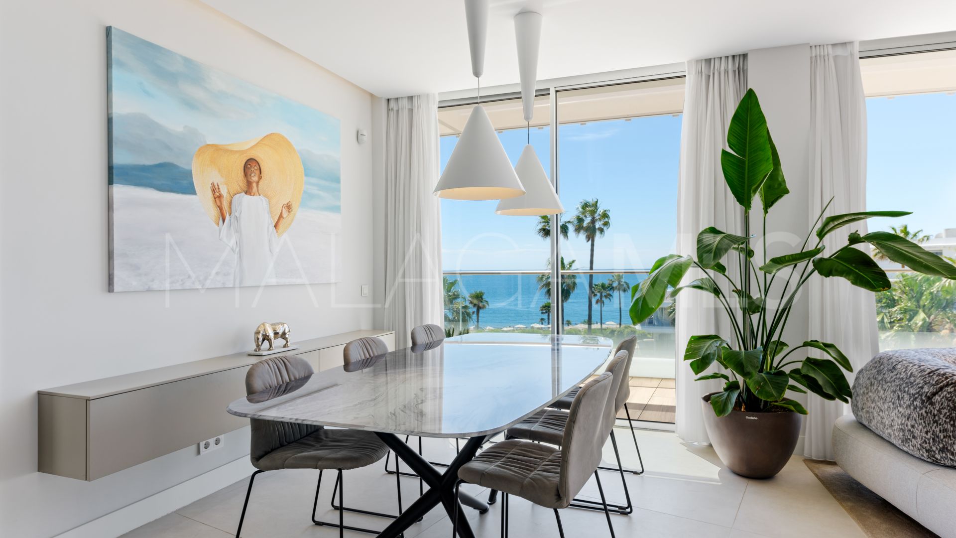 Takvåning for sale in The Edge