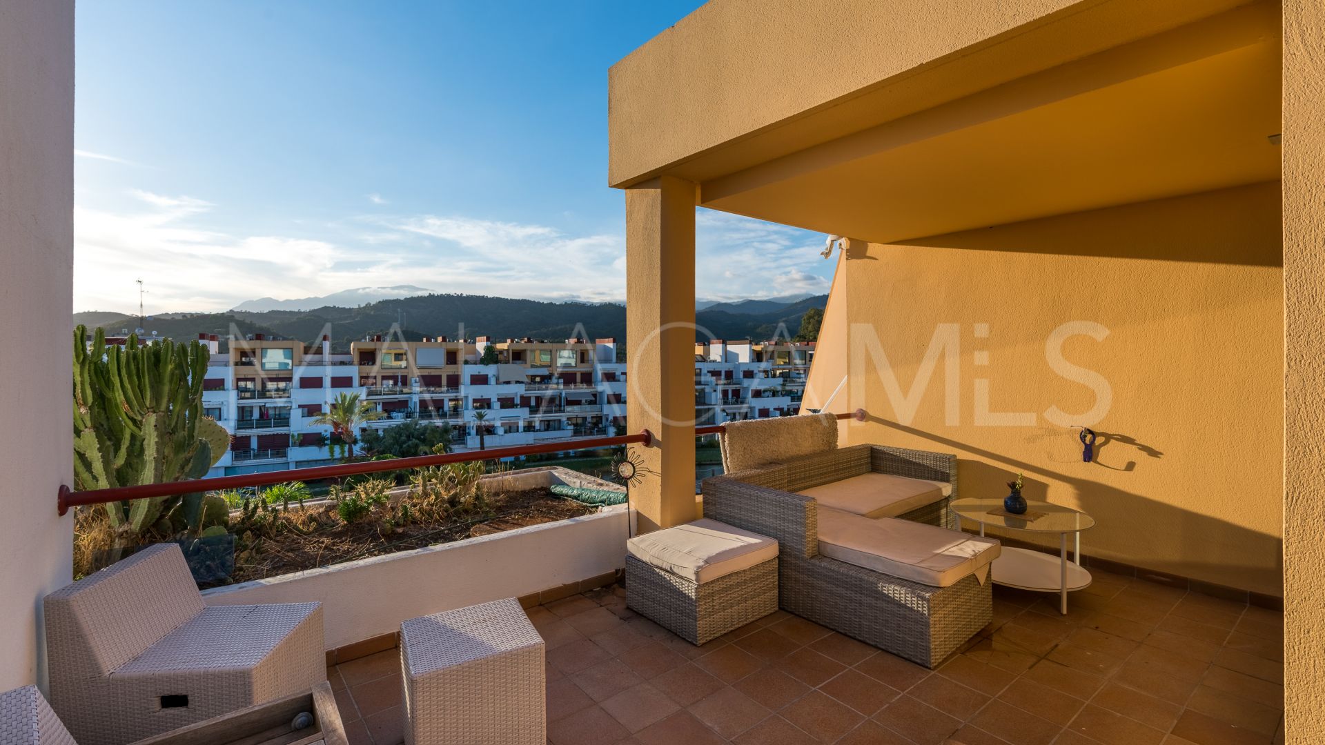 Tvåvånings takvåning for sale in Parque Botanico