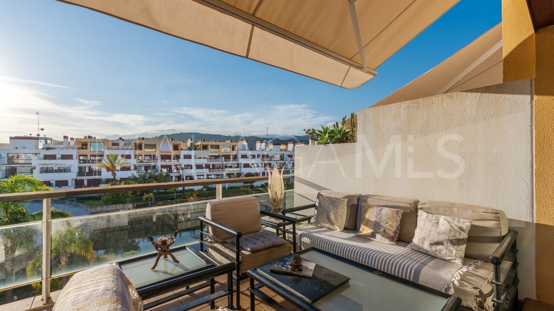 Tvåvånings takvåning for sale in Parque Botanico