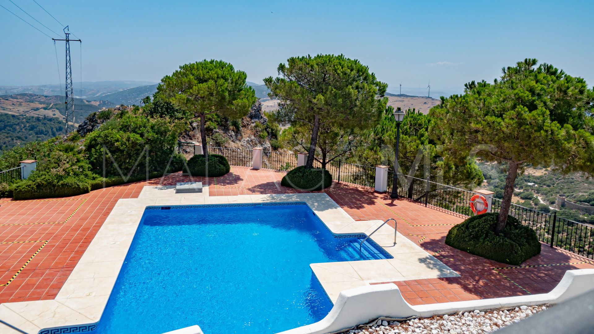 Radhus for sale in Casares Pueblo