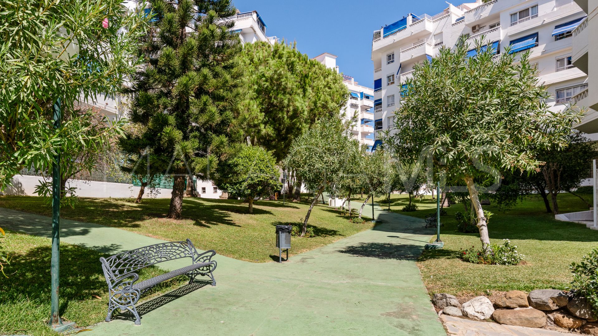 Markplanslägenhet for sale in La Campana