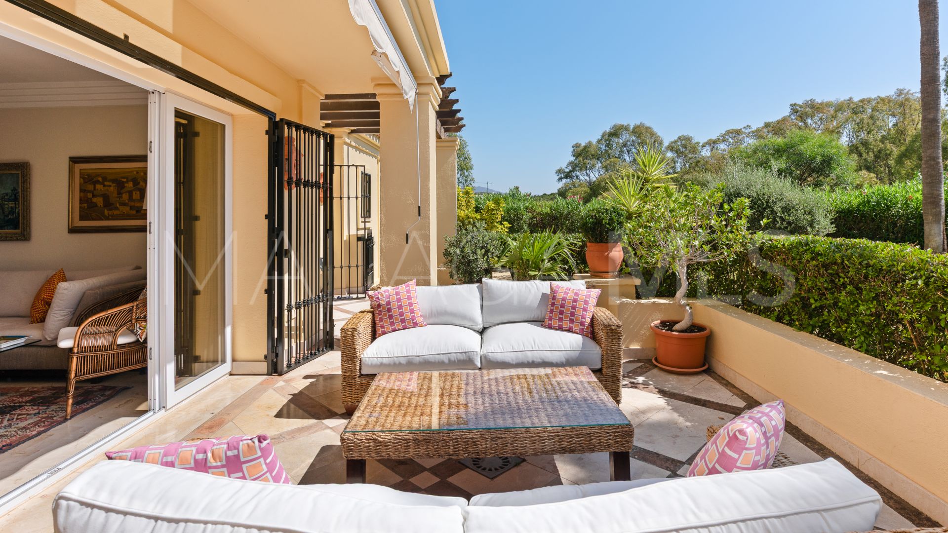 Appartement rez de chaussée for sale in Majestic