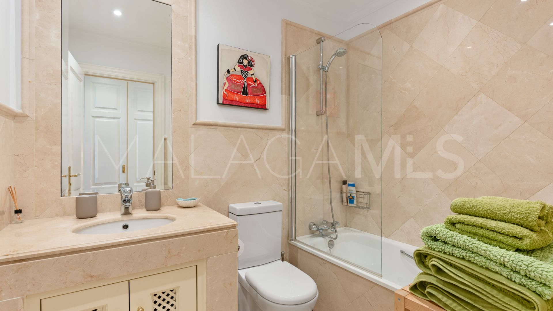 Appartement rez de chaussée for sale in Majestic