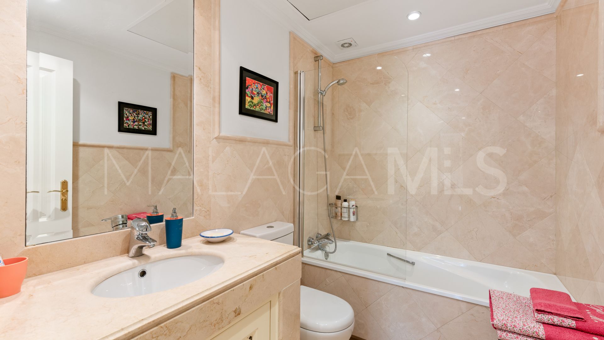 Appartement rez de chaussée for sale in Majestic