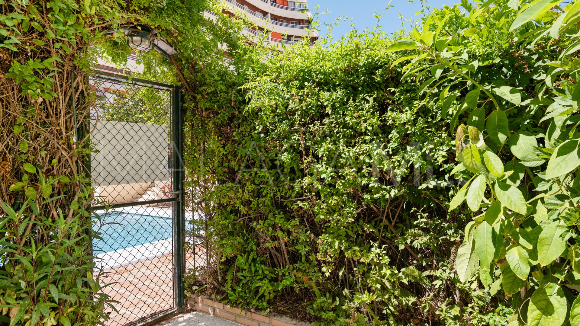 Appartement rez de chaussée for sale in Marbella Centro