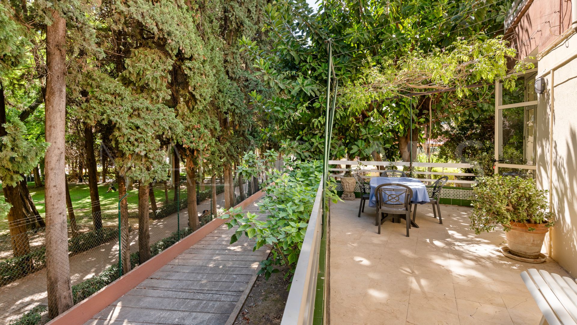 Appartement rez de chaussée for sale in Marbella Centro