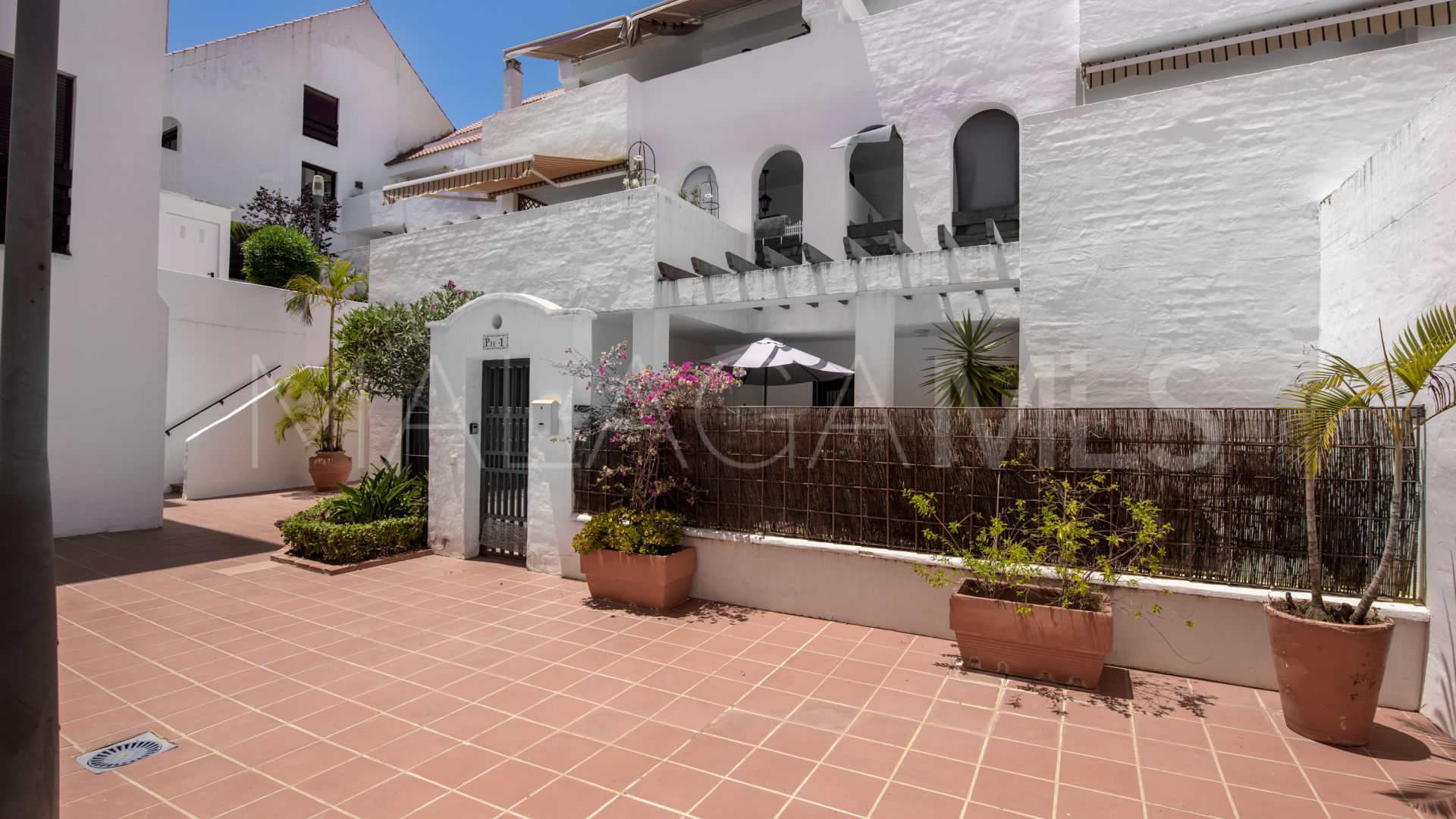Erdgeschosswohnung for sale in La Maestranza