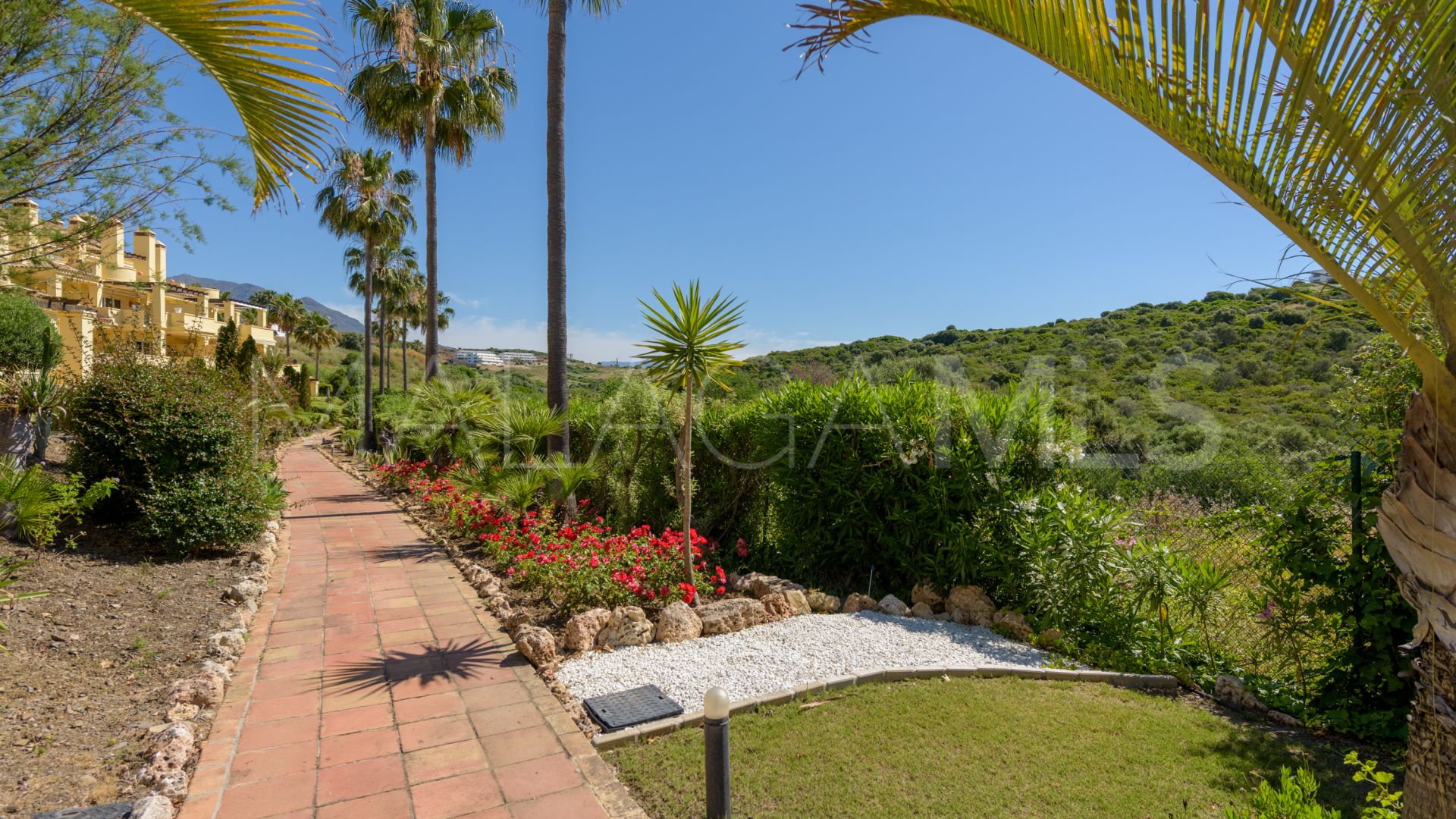 Apartment for sale in Majestic with 3 bedrooms