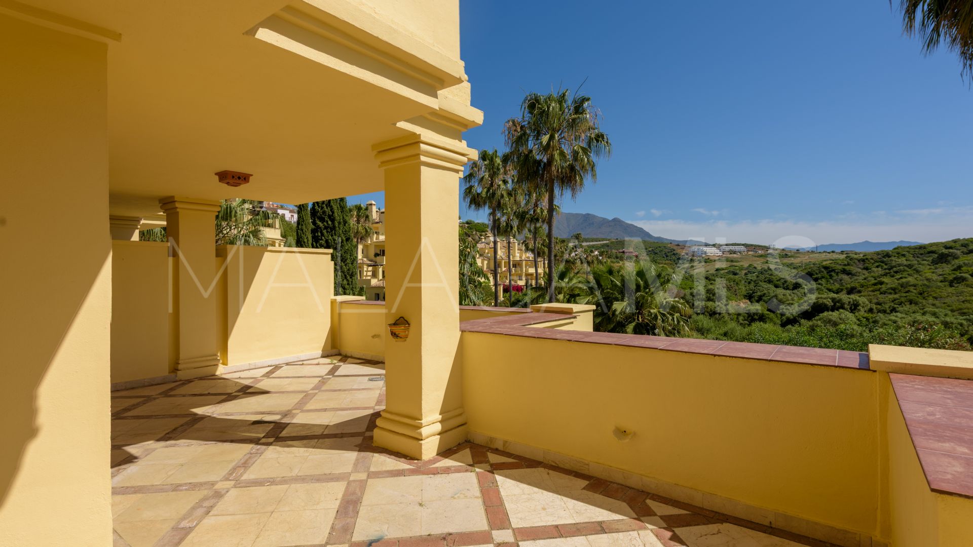 Apartment for sale in Majestic with 3 bedrooms