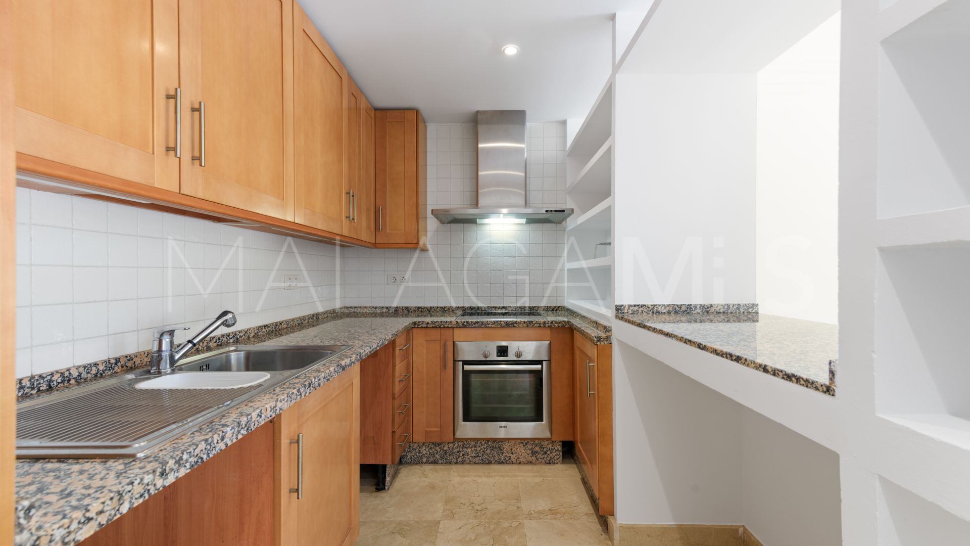 Erdgeschosswohnung for sale in Majestic