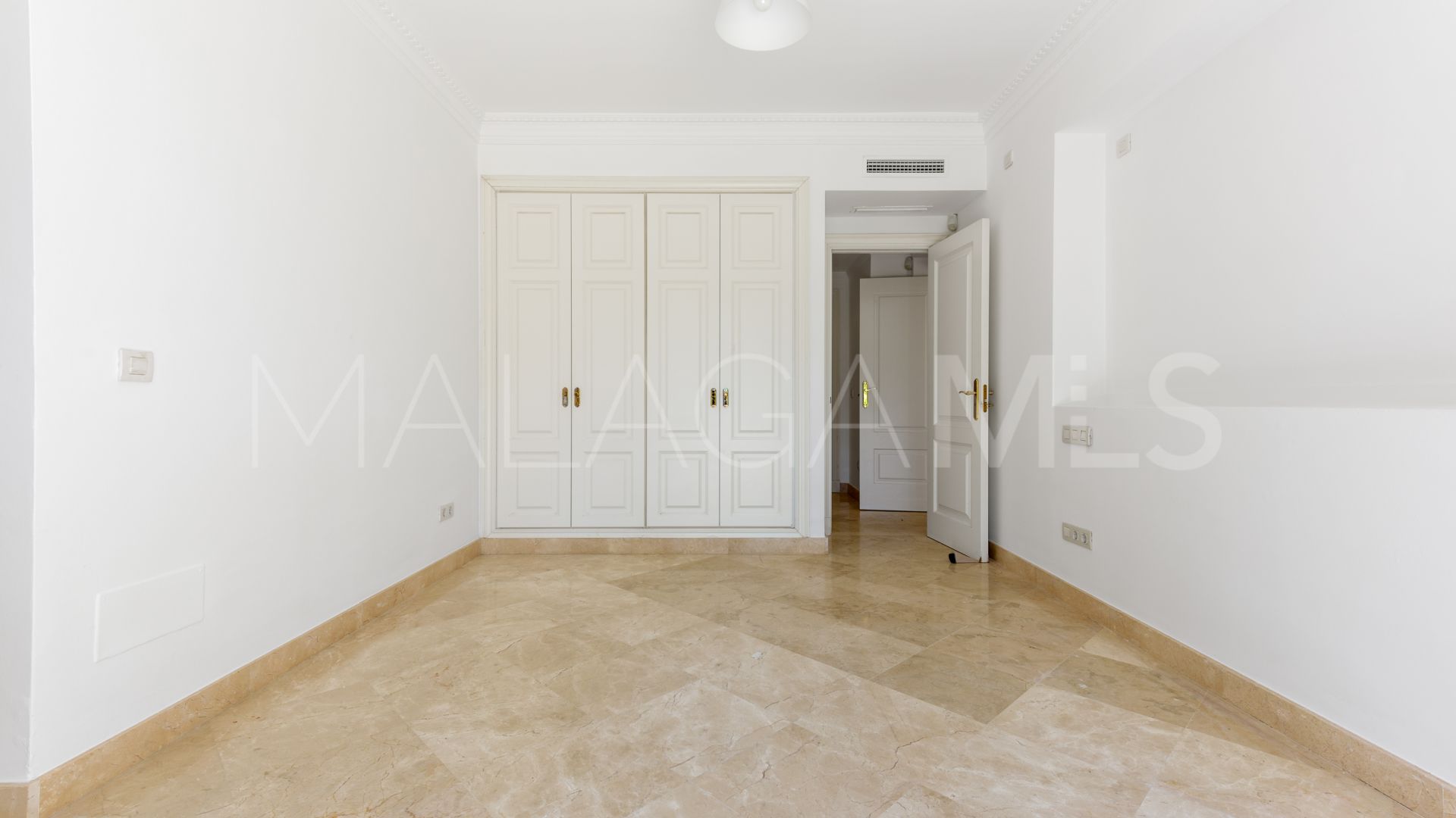 Erdgeschosswohnung for sale in Majestic