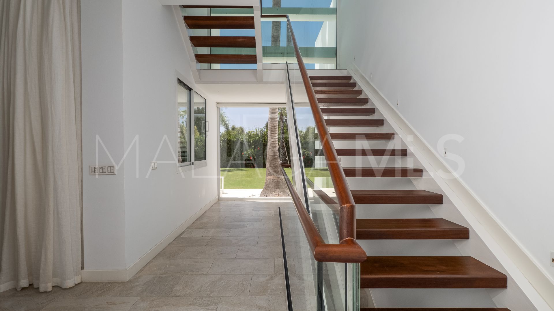 Villa for sale in Casasola