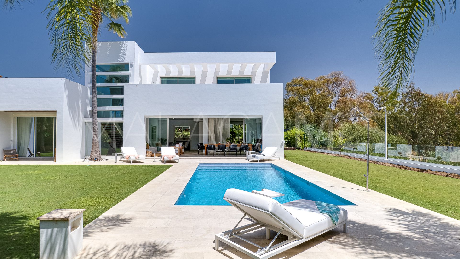 Villa for sale in Casasola