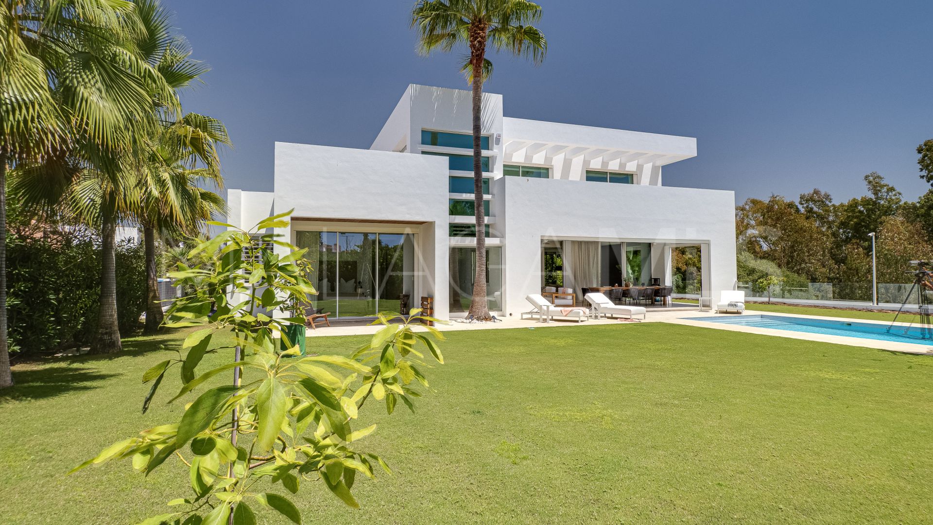 Villa for sale in Casasola