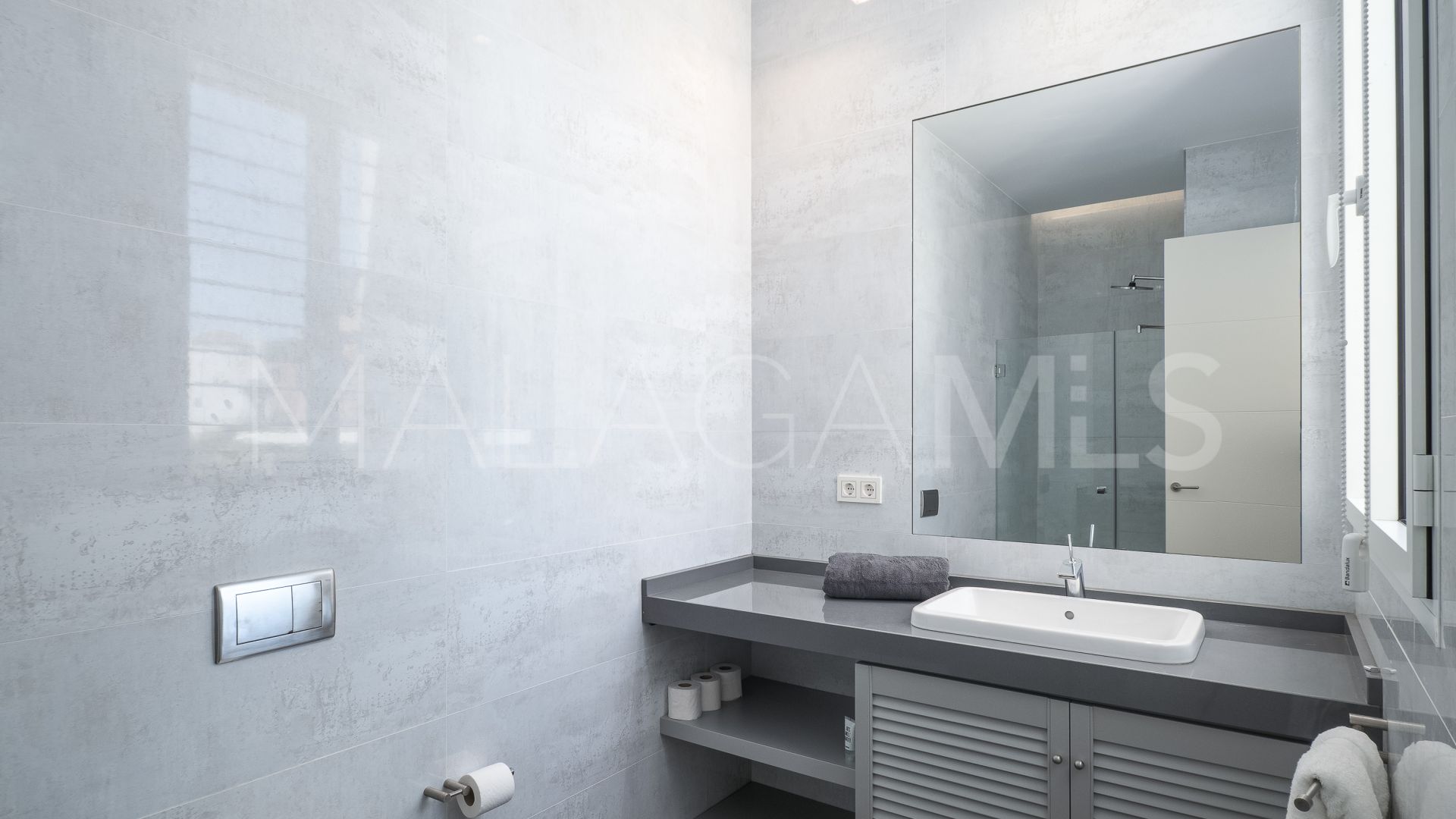 Villa for sale in Casasola