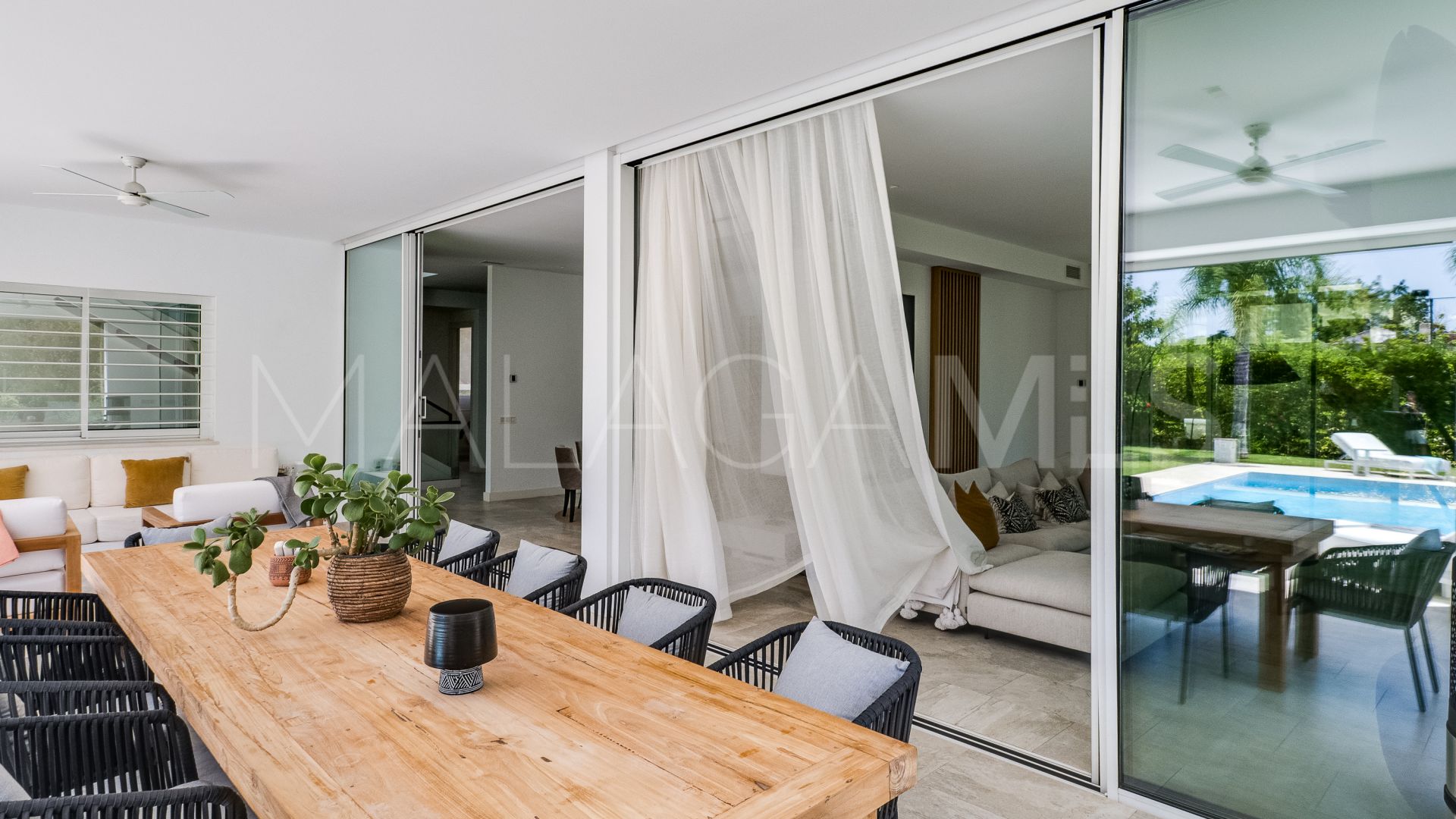 Villa for sale in Casasola