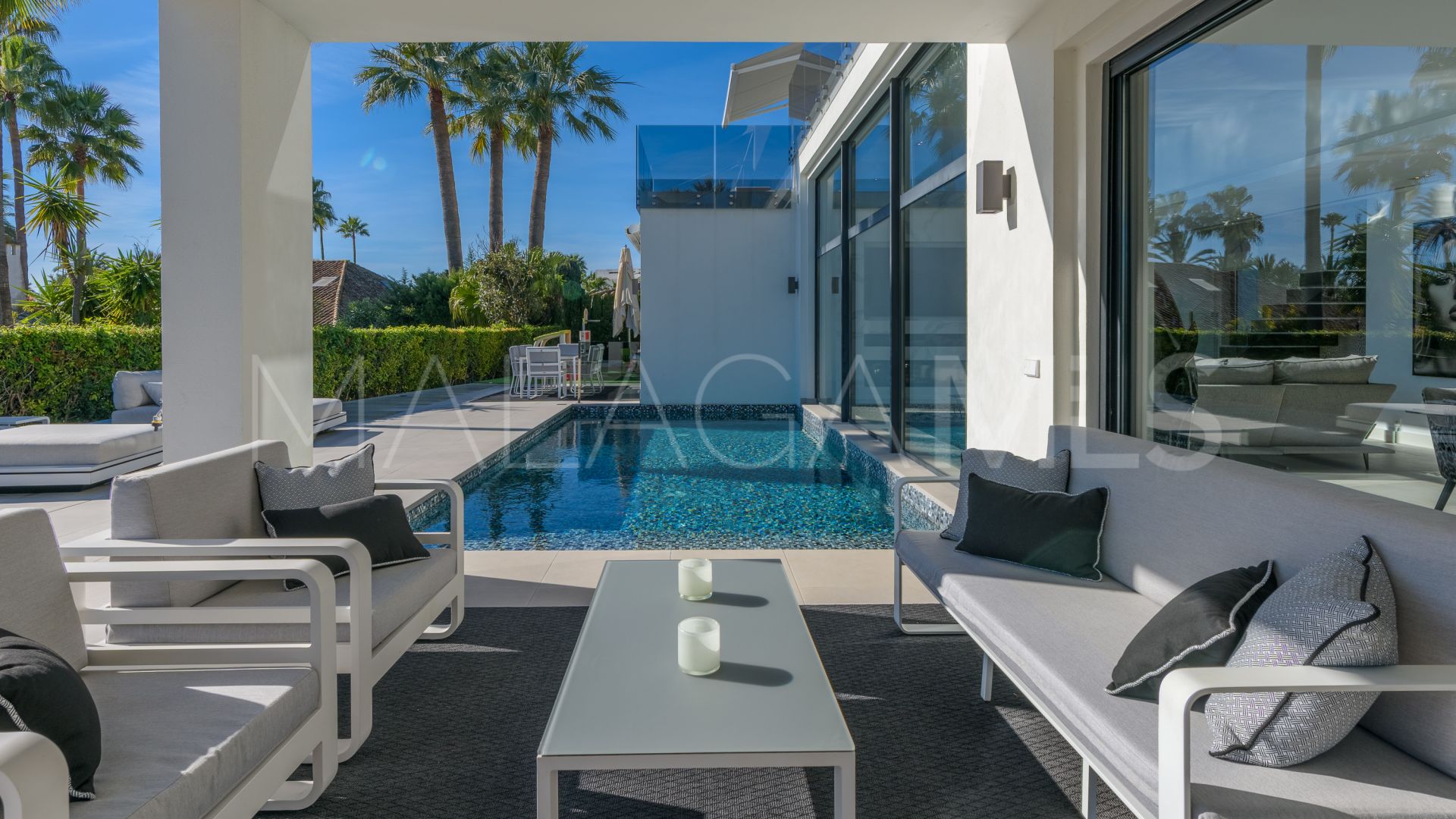 Villa with 4 bedrooms for sale in Los Monteros