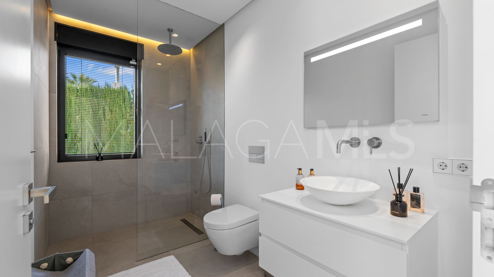 Villa with 4 bedrooms for sale in Los Monteros