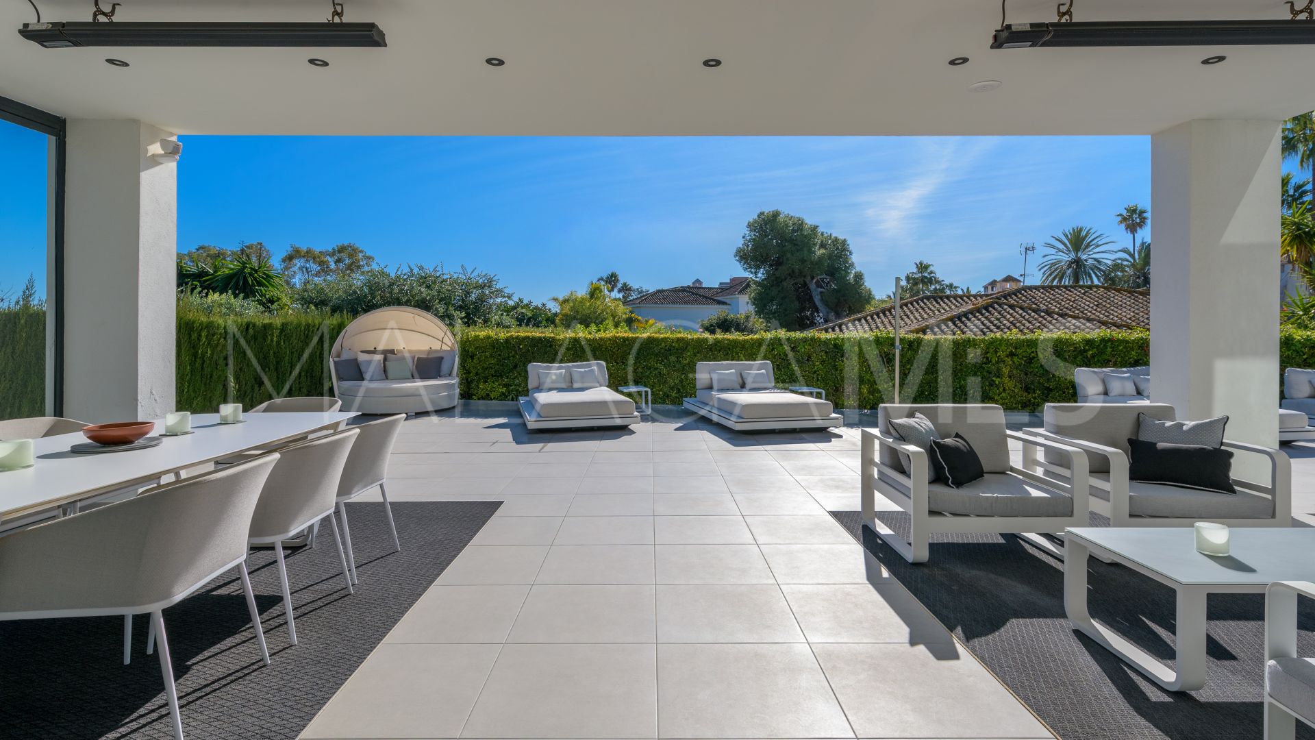 Villa with 4 bedrooms for sale in Los Monteros