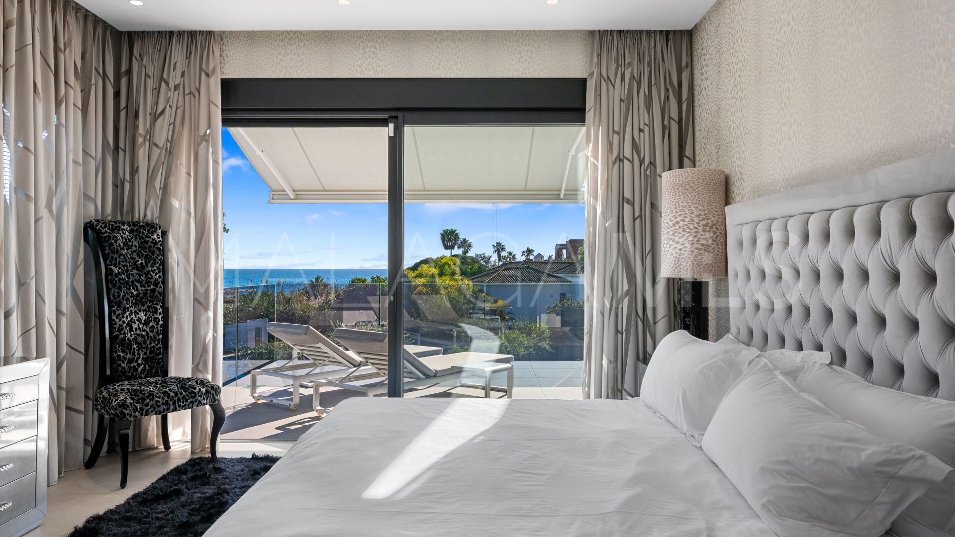 Villa with 4 bedrooms for sale in Los Monteros